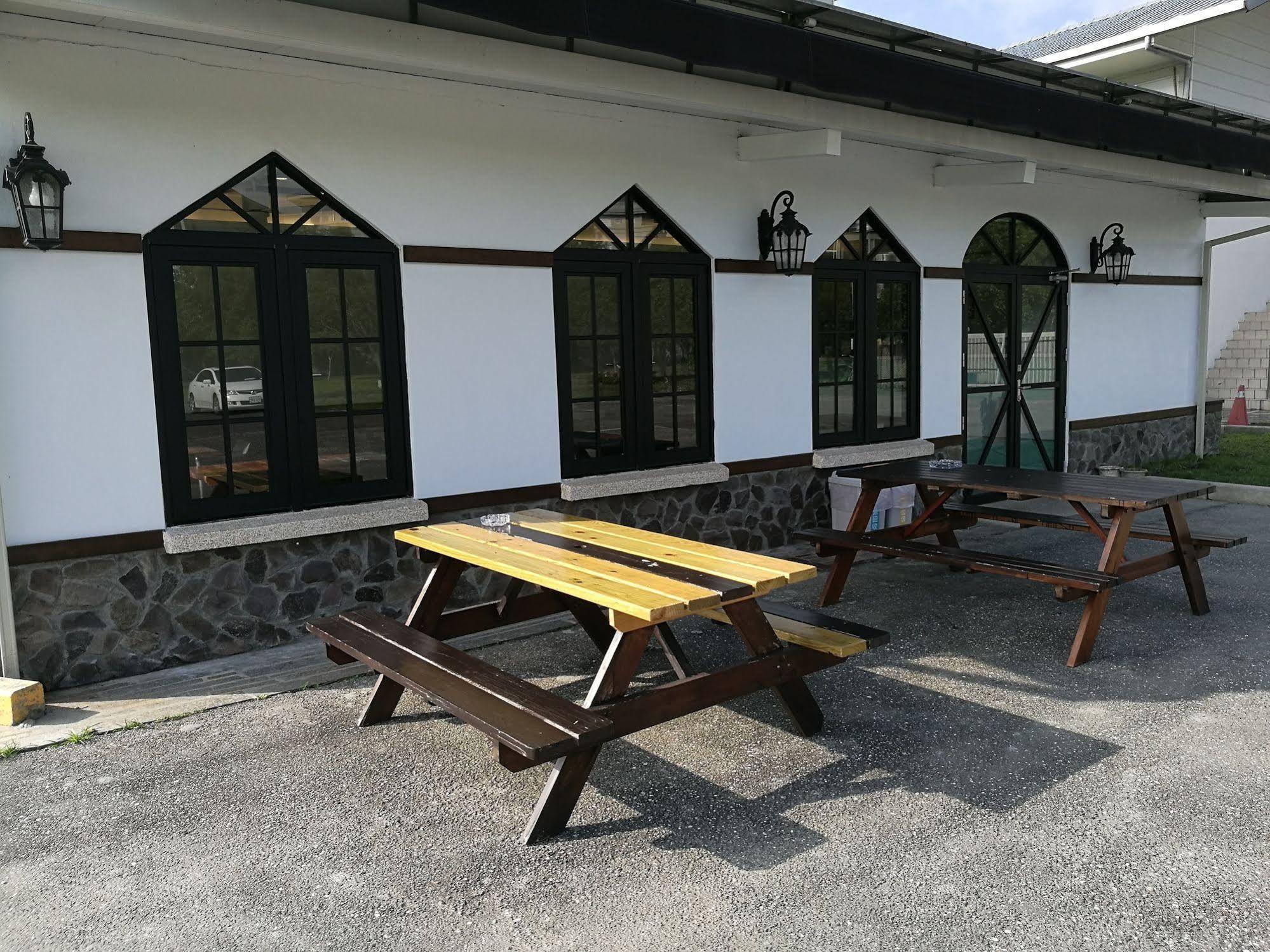 Oak Garden 旅館證號167 民宿證號1359 Città di Hualien Esterno foto